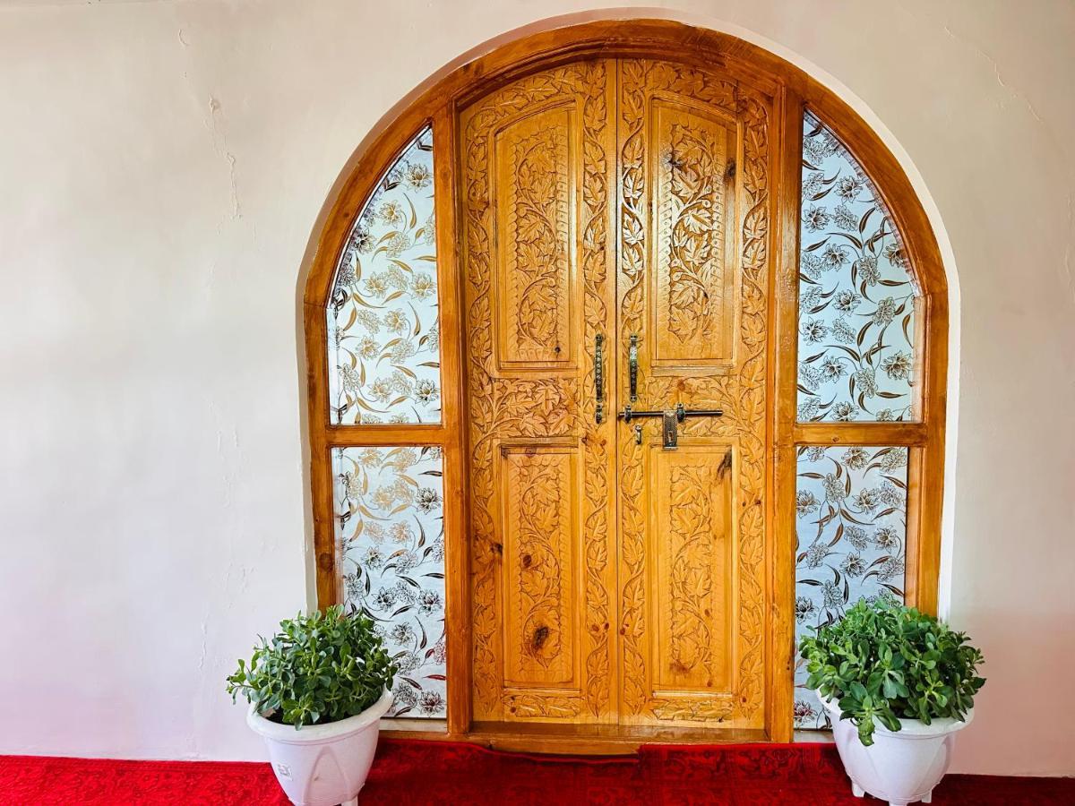 Sheen Homestay Gulmarg Exteriér fotografie